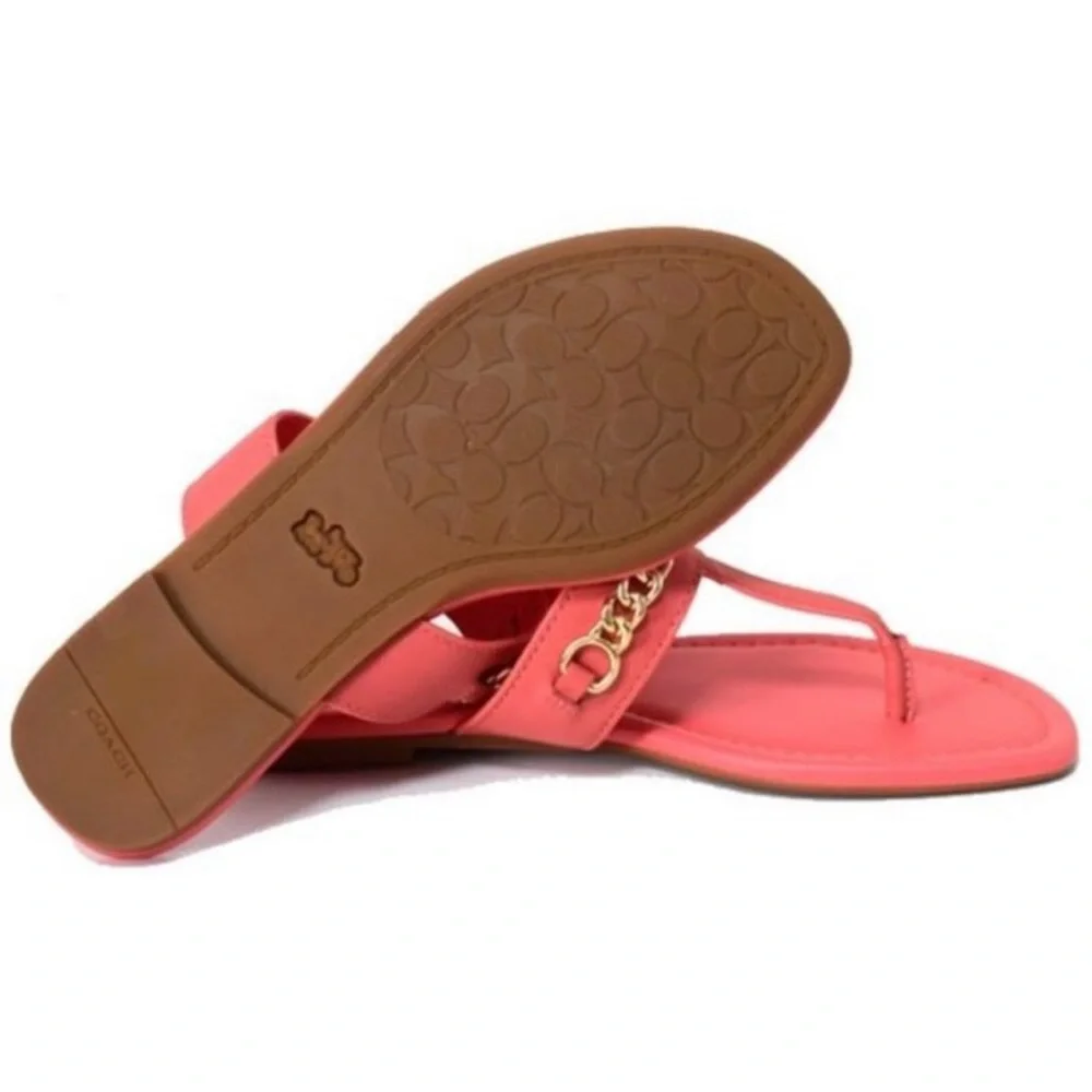 ✨Host Pick✨ Coach Jaclyn Leather Chain Thong Sandals